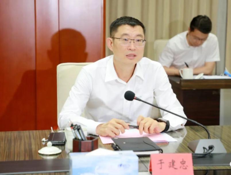 理财管理简历，专业能力与实战经验共筑的金融之路 理财管理简历